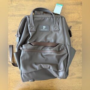 Portland gear standard backpack in chocolate brown NWT